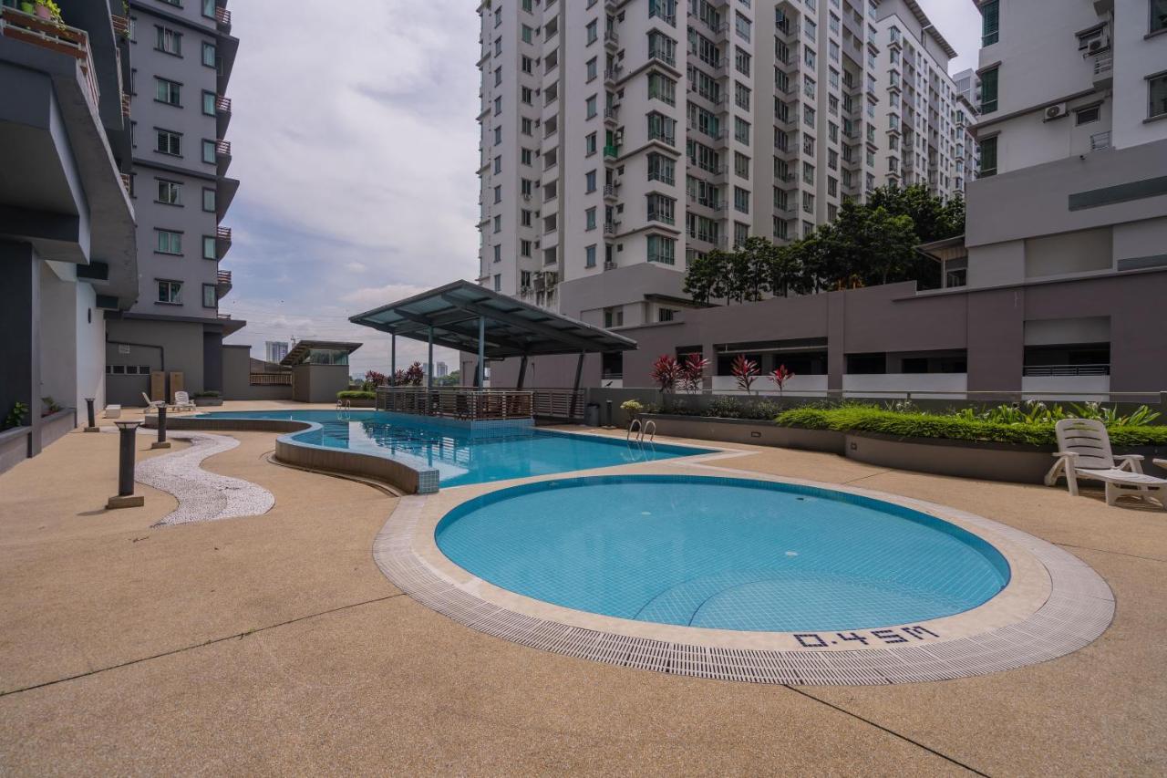 Cozy 2-Bedroom For 4 Pax With Pool - Subang Jaya Exteriér fotografie